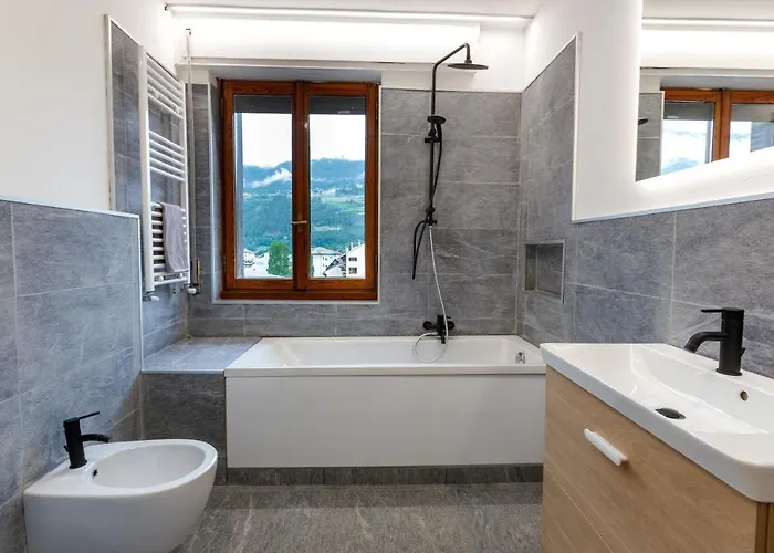 Centre Of Old Town, Fully Renovated, Amazing Views & Car Park