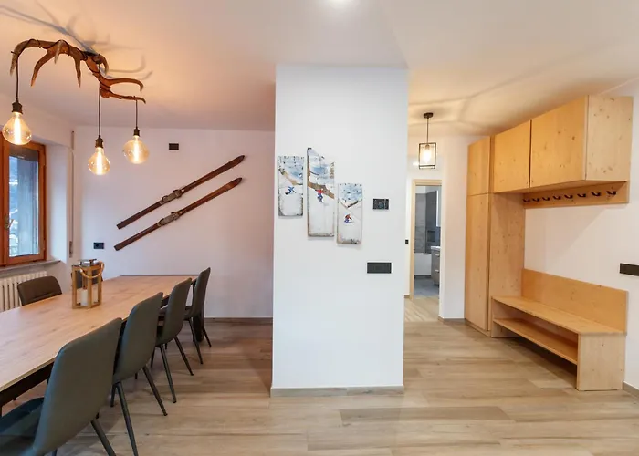 Lägenhet Centre Of Old Town, Fully Renovated, Amazing Views & Car Park Bormio