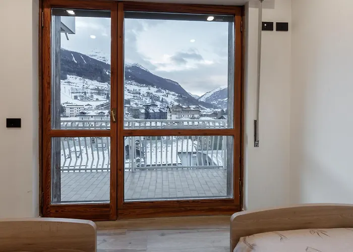 Centre Of Old Town, Fully Renovated, Amazing Views & Car Park