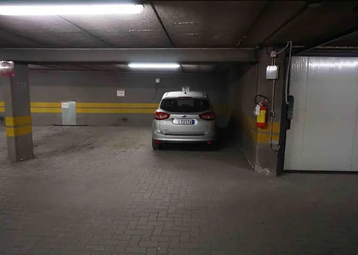 Centre Of Old Town, Fully Renovated, Amazing Views & Car Park Bormio